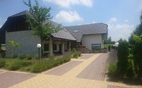 Villa Stone